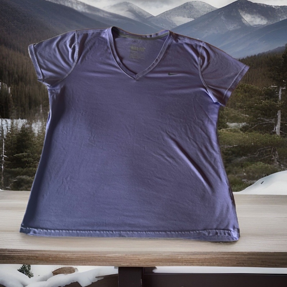 Nike Dri-Fit Womens V-neck Purple Polyester Tee Shirt Size XL Regular Fit